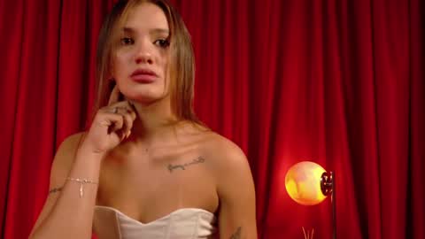 Mia Benett  online show from May 2026 02:22:01 PM