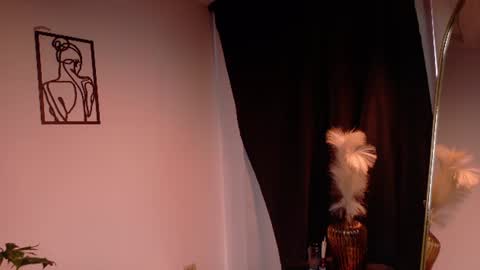 Mia Benett  online show from June 2026 02:10:02 PM