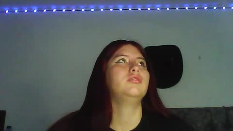 Snapshot of mia_berris chatting on June 2026 12:20:02 PM mia_berris online show from June 2026 12:20:02 PM