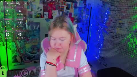 Mia online show from February 2026 02:16:01 AM