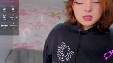 Mia online show from February 2026 01:48:02 PM