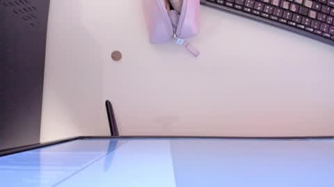 Snapshot of mia_jonnees chatting on November 2025 12:06:02 PM online show from November 2025 12:06:02 PM