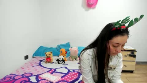Snapshot of mia_kanee chatting on December 2024 08:36:01 PM mia kaneee online show from December 2024 08:36:01 PM