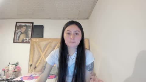 Snapshot of mia_kanee chatting on September 2025 12:33:02 AM mia kaneee online show from September 2025 12:33:02 AM