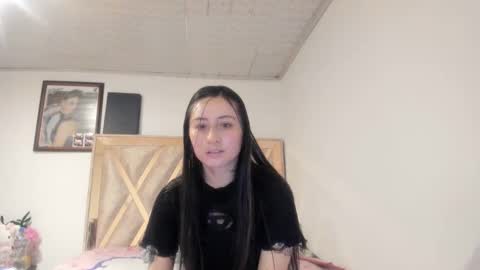 Snapshot of mia_kanee chatting on September 2025 12:48:02 AM mia kaneee online show from September 2025 12:48:02 AM