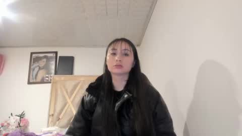 Snapshot of mia_kanee chatting on October 2025 01:33:02 AM mia kaneee online show from October 2025 01:33:02 AM