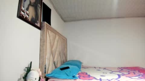 mia kaneee online show from January 2026 10:22:02 PM