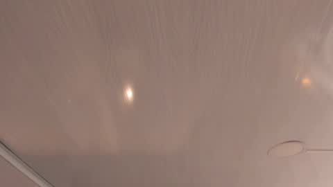 Mia online show from February 2026 02:43:01 AM