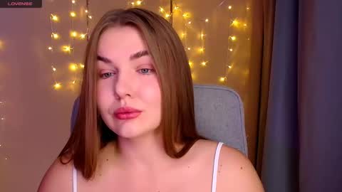 mia_lemm online show from September 2025 08:05:02 AM