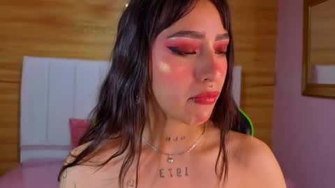 Snapshot of mia_ponce_a chatting on January 2026 12:42:02 PM MIA online show from January 2026 12:42:02 PM