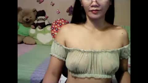 Snapshot of mia_rein chatting on February 2025 12:57:01 AM mia_rein online show from February 2025 12:57:01 AM