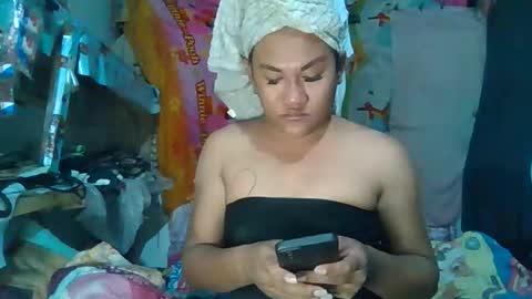 mia_revita online show from April 2026 11:00:02 AM