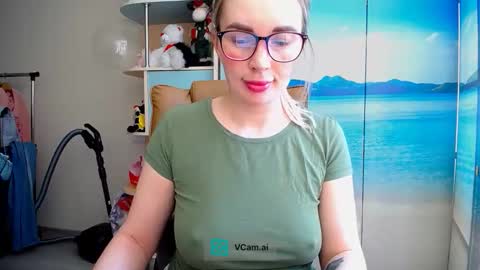 Snapshot of mia_sunnyy chatting on March 2026 01:29:02 PM Mia. online show from March 2026 01:29:02 PM