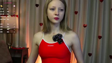 Mia online show from February 2025 03:03:01 PM