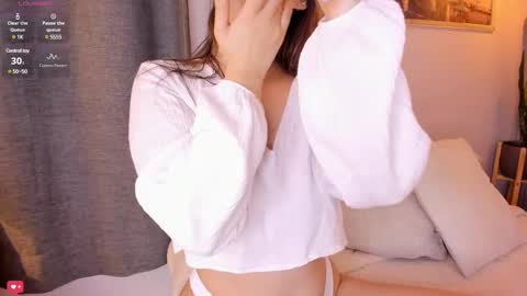 Mia White  online show from December 2024 12:27:02 PM