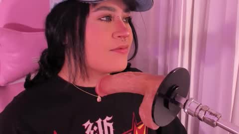 mia_yeager online show from October 2025 04:13:01 AM