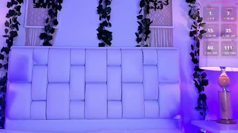 Mia online show from March 2026 11:27:01 AM