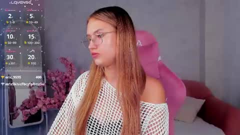Mia online show from June 2026 12:22:01 PM