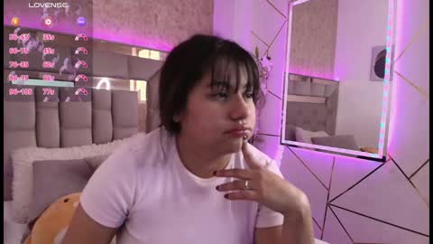 Snapshot of miaa_smiith1 chatting on January 2025 11:43:01 AM miaa_smiith1 online show from January 2025 11:43:01 AM