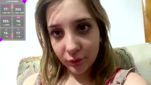 Hi guys Im Mia Im new here help me to figure out how everything works here xD online show from July 2026 10:16:02 PM