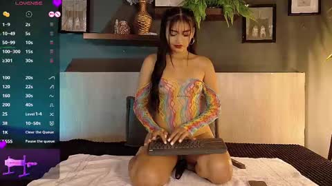 Snapshot of miaareed chatting on September 2025 04:18:01 PM MIA online show from September 2025 04:18:01 PM