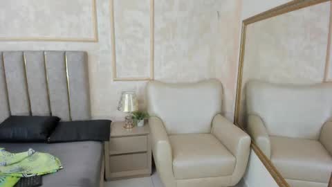 Miaasummer online show from February 2026 11:37:02 AM