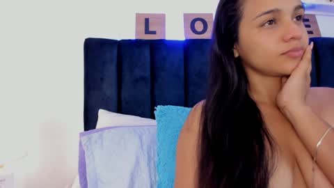 Snapshot of miabrunette23 chatting on January 2025 10:02:01 AM MIA online show from January 2025 10:02:01 AM