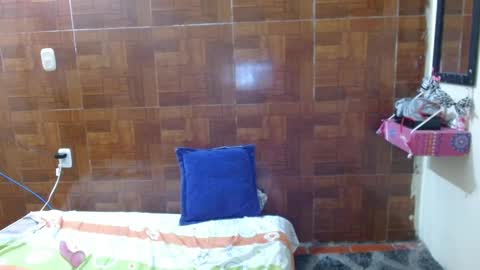 Snapshot of miabrunette23 chatting on February 2025 09:22:02 AM MIA online show from February 2025 09:22:02 AM