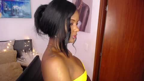Snapshot of miaderail chatting on May 2026 08:14:01 PM Sofi online show from May 2026 08:14:01 PM