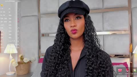 Snapshot of miaebony_ chatting on December 2024 08:20:02 PM Call me Mia online show from December 2024 08:20:02 PM