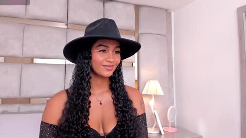 Snapshot of miaebony_ chatting on December 2024 07:54:01 PM Call me Mia online show from December 2024 07:54:01 PM
