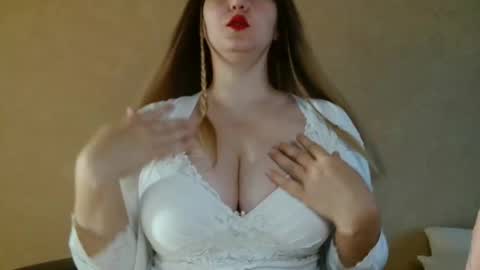 Snapshot of miafoxisja chatting on September 2025 02:22:02 AM MiaFoxisJa online show from September 2025 02:22:02 AM