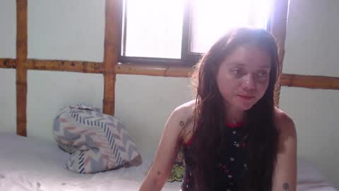 Mia  Sam online show from September 2025 04:40:02 PM