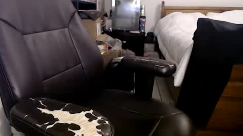 Mark online show from February 2025 04:54:01 AM