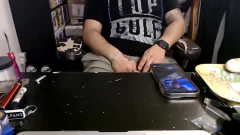 Snapshot of miaking chatting on February 2026 09:27:02 AM Mark online show from February 2026 09:27:02 AM