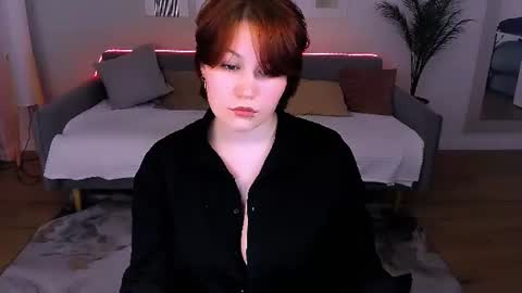mialacrice online show from July 2026 08:24:02 PM