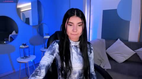 Call me Mia  online show from November 2025 11:34:02 AM