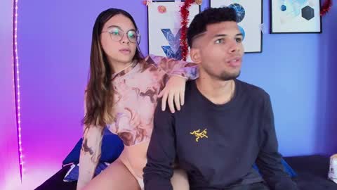 Mia online show from December 2024 07:20:01 PM