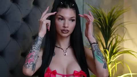  Miami  online show from September 2025 06:41:02 PM