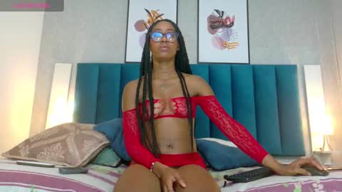 Mia  online show from March 2025 12:27:02 PM