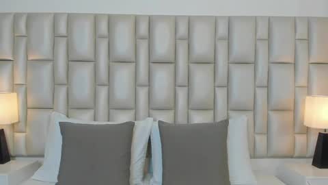 miamillers1 online show from October 2025 11:28:01 AM