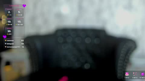 Snapshot of miamontoya chatting on February 2025 03:52:02 PM Mia   -5 7001400 Follow  online show from February 2025 03:52:02 PM