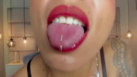 Snapshot of miamorgann chatting on January 2025 06:01:02 PM Mia Morgann online show from January 2025 06:01:02 PM