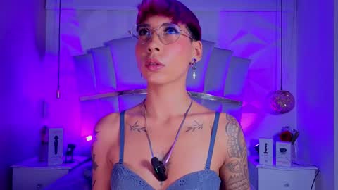 Snapshot of miamorgann chatting on September 2025 04:01:02 AM Mia Morgann online show from September 2025 04:01:02 AM