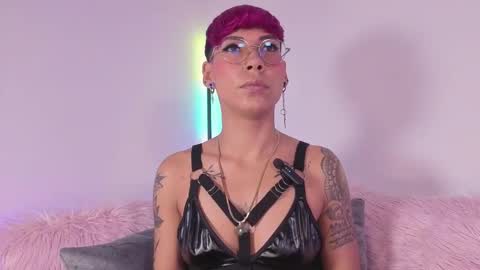 Snapshot of miamorgann chatting on November 2025 01:33:02 PM Mia Morgann online show from November 2025 01:33:02 PM