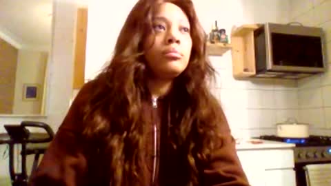 MiaMuffn online show from April 2026 07:05:01 AM