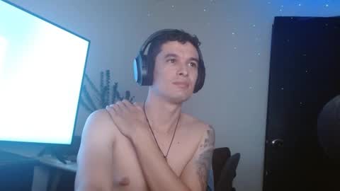 Snapshot of miaou_miaou chatting on January 2025 10:59:01 AM miaou_miaou online show from January 2025 10:59:01 AM