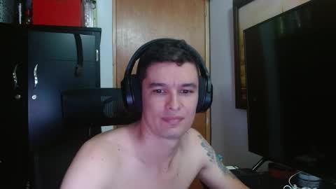 Snapshot of miaou_miaou chatting on March 2025 04:17:02 AM miaou_miaou online show from March 2025 04:17:02 AM