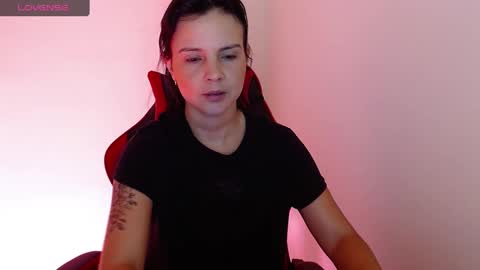 Snapshot of miarobinn_ chatting on October 2025 08:01:01 AM miarobinn_ online show from October 2025 08:01:01 AM