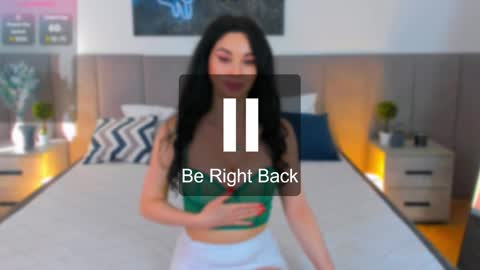 Snapshot of miarommano chatting on February 2025 12:48:01 PM miarommano online show from February 2025 12:48:01 PM